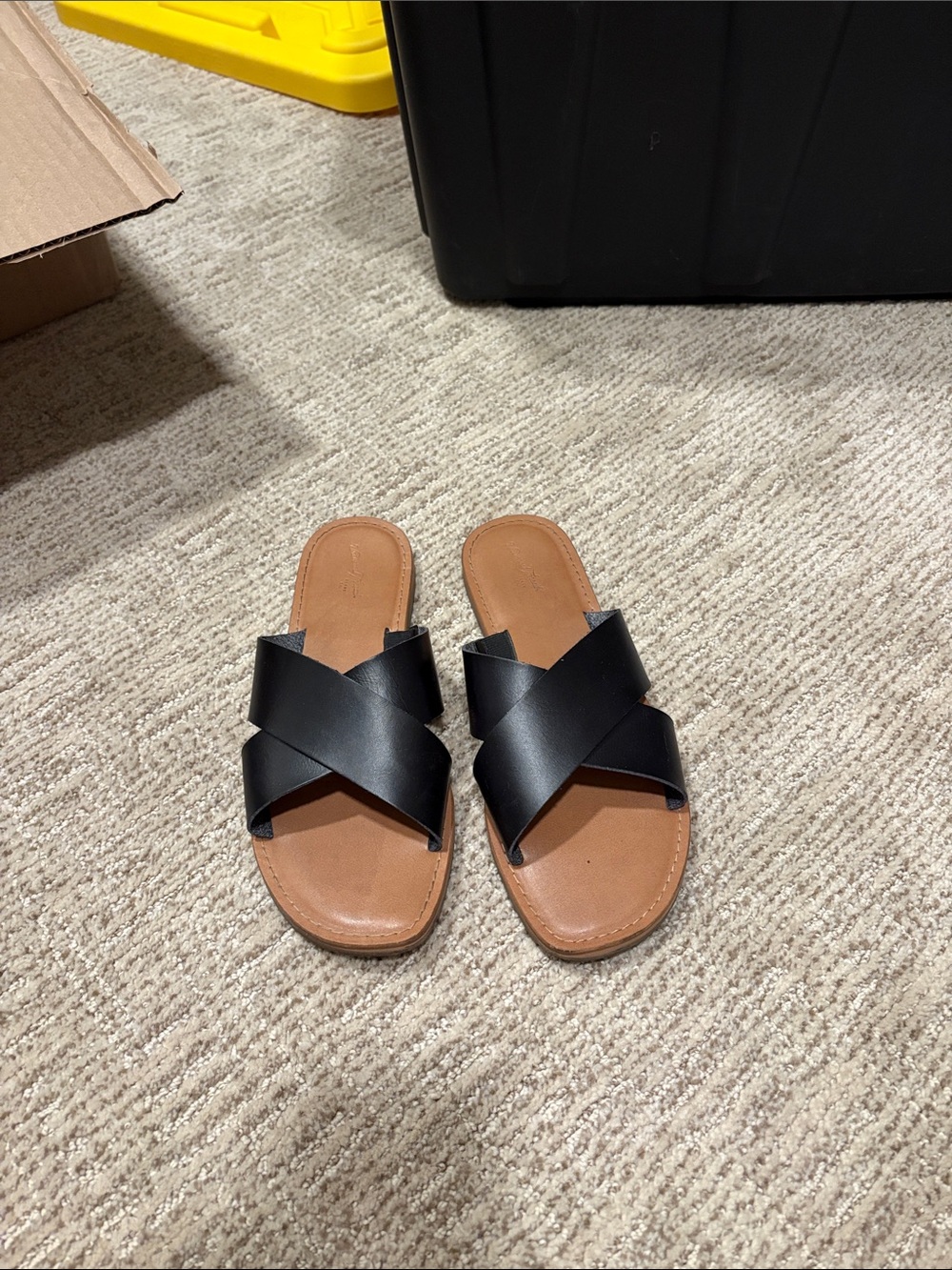Universal Thread Black Crisscross Slide Sandals with Tan Footbed